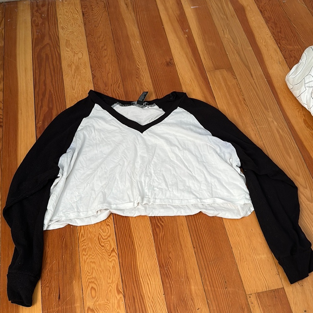 Forever 21 cropped long sleeve